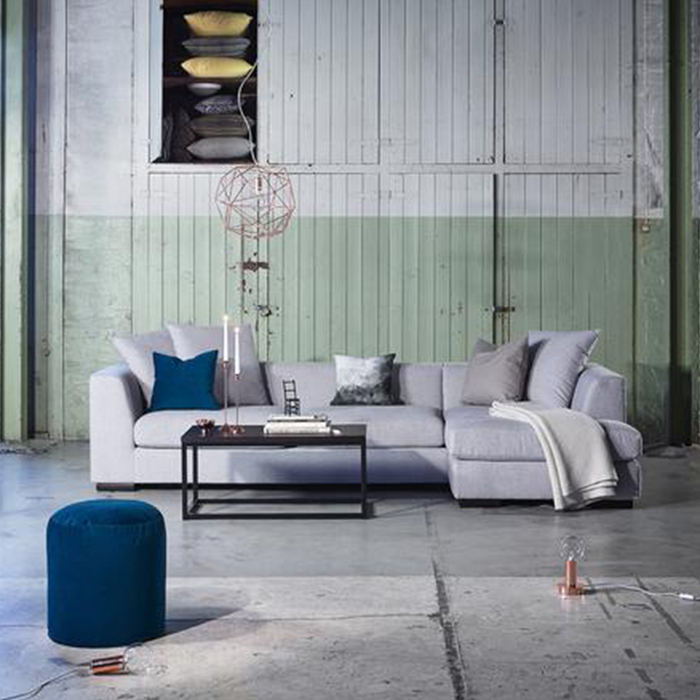 Paso Doble Night Sofa with Chaise Right | Light Grey